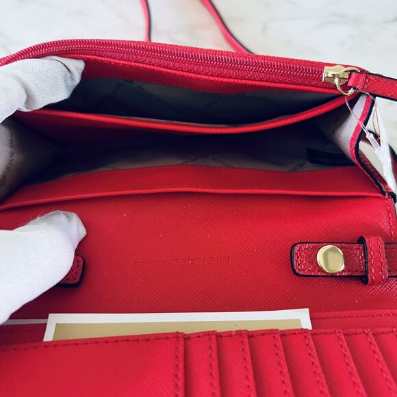 MICHAEL KORS Jet Set Travel Coral Reef Leather Multi Function Phone Crossbody - Picture 7 of 8